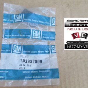68-77 Corvette NOS Door Panel Retainer Clip GM # 3932809