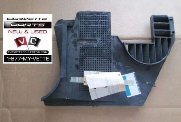 78-82 Corvette NOS Kick Panel RH GM #471910