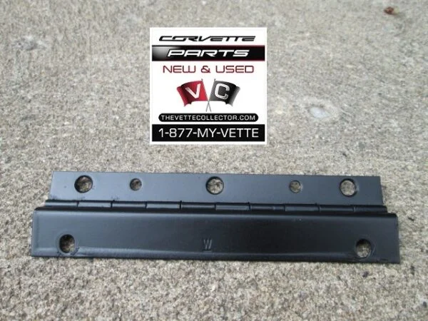 68-79 Corvette RCU Rear Compartment Center Door Hinge- USED