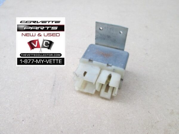 79-82 Corvette Antenna Relay- USED GM # 14016291