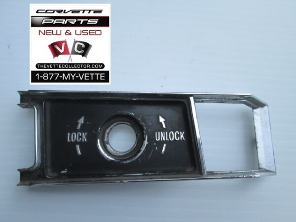 68-77 Corvette Door Panel Lock Knob Insert Plate LH- USED