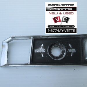 68-77 Corvette Door Panel Lock Knob Insert Plate RH- USED