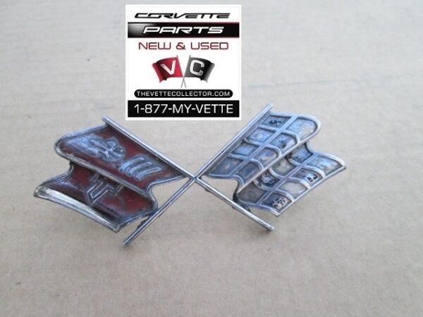 68-72 Corvette Emblem- Nose- USED GM # 3912706