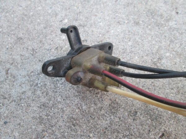 77-82 Corvette Heater Control Vacuum Switch Harness with Boot- USED